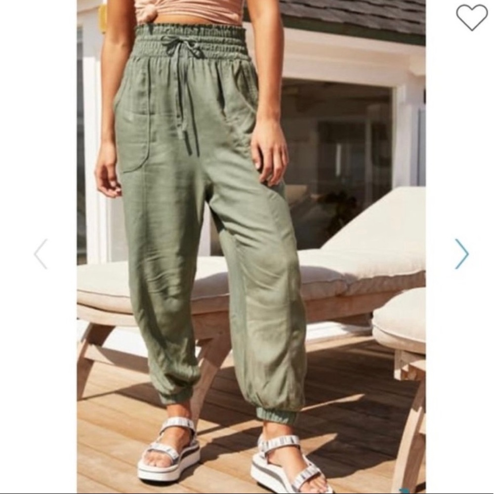 Free People Movement Halfzies Harlem army green trek Pants zip side hiking
